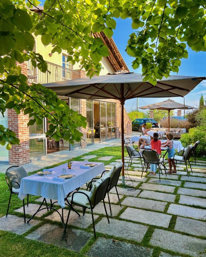 MiaClara Relais Guest House Alba  Bagian luar foto
