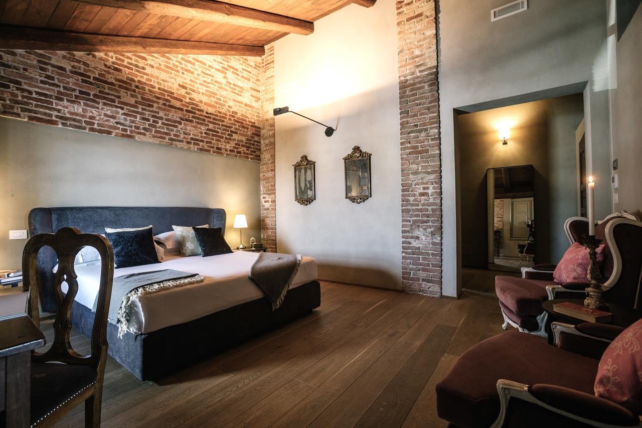 MiaClara Relais Guest House Alba  Bagian luar foto